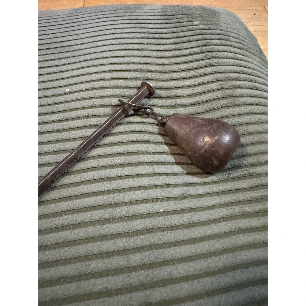 Antique Cast Iron‎ Metal Balance Scale with Hook and Weight